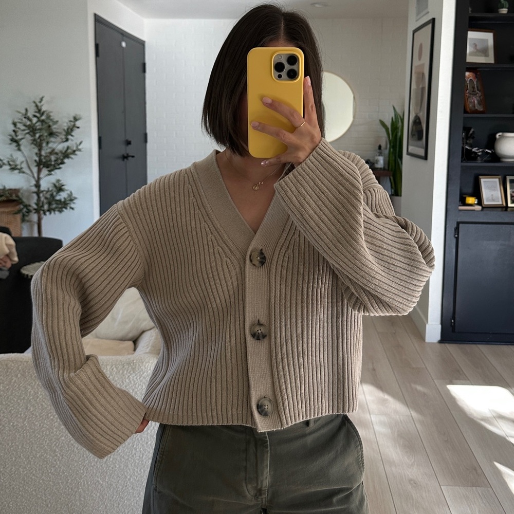 H&M Beige Ribbed Cardigan